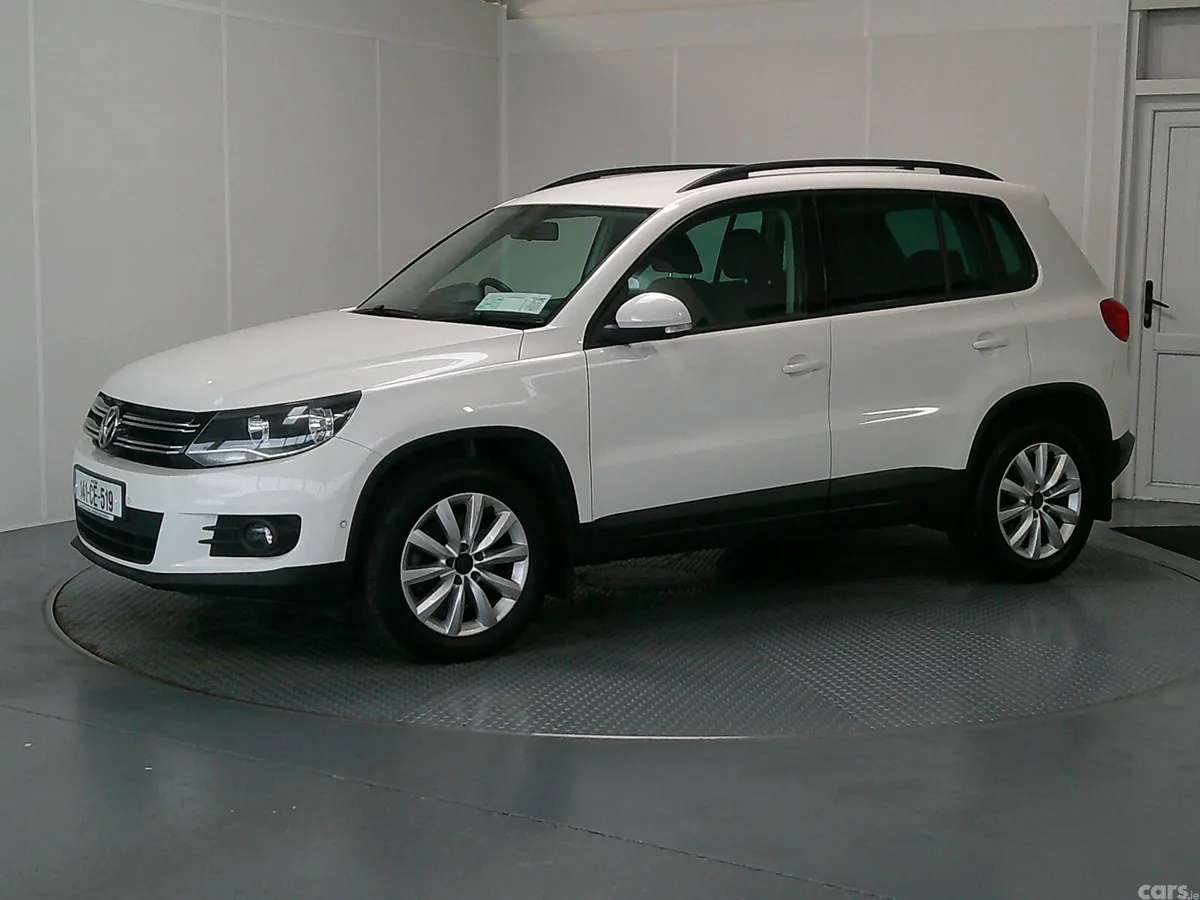 Volkswagen Tiguan SUV, Diesel, 2014, White