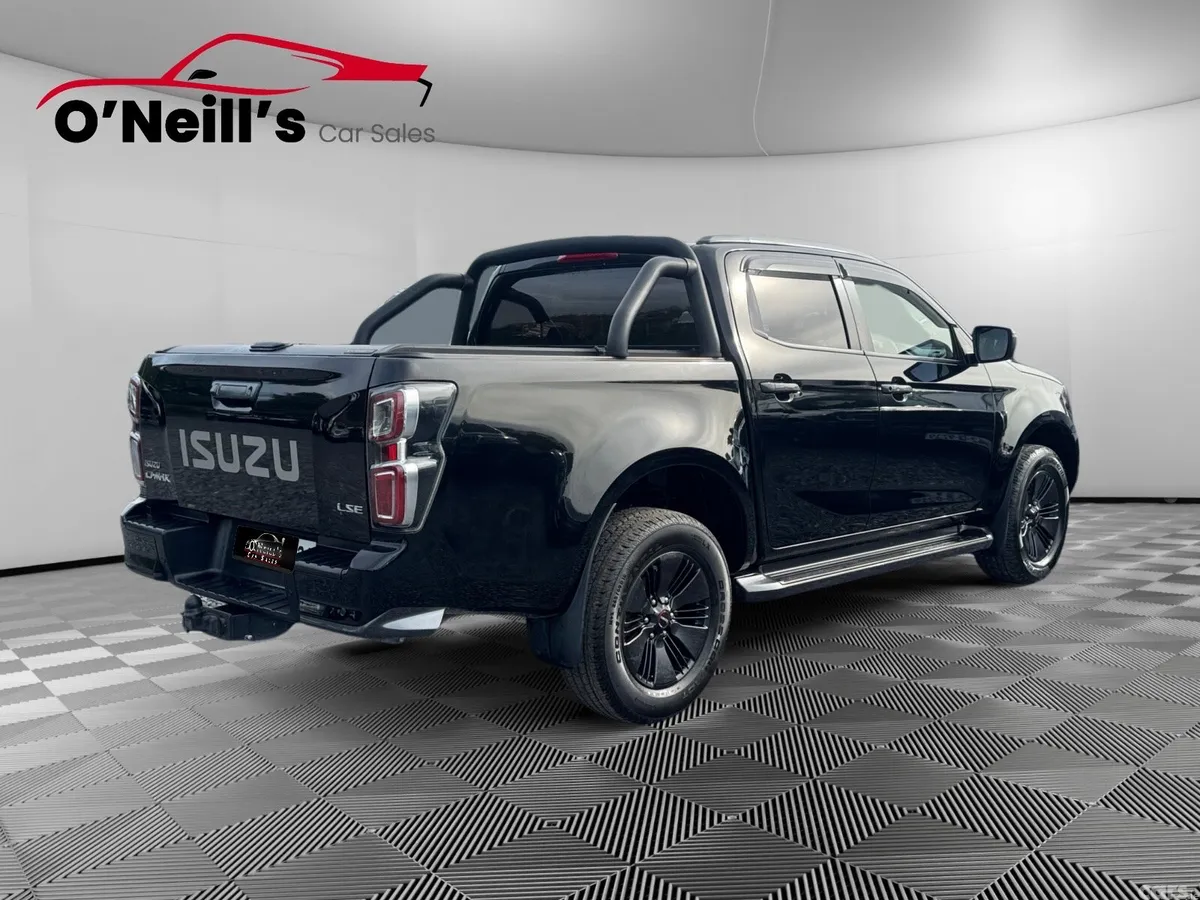 Isuzu Other Pick Up, Diesel, 2022, Black