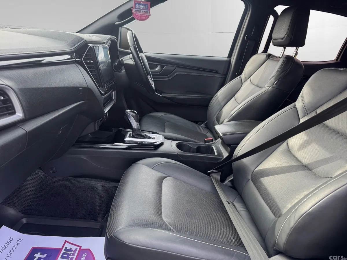 Isuzu Other Pick Up, Diesel, 2022, Black