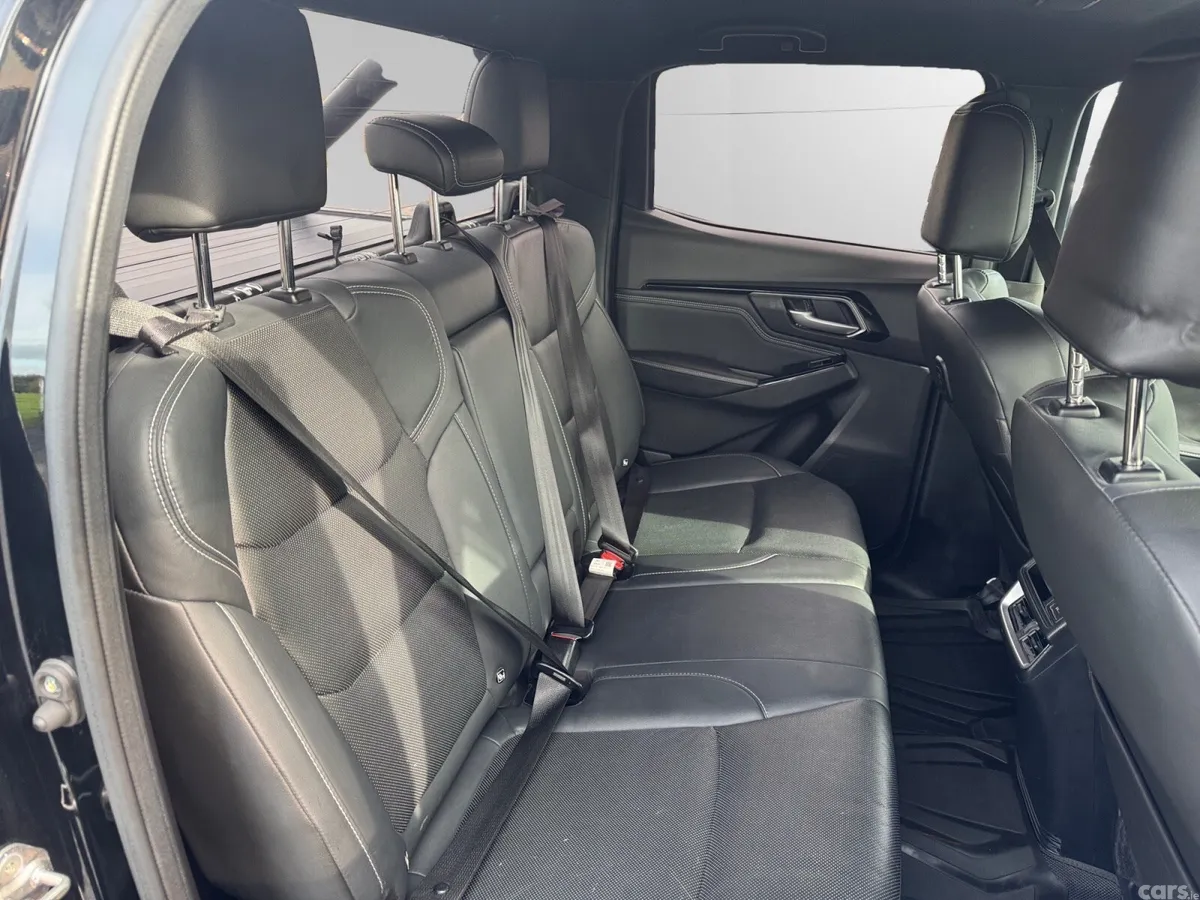 Isuzu Other Pick Up, Diesel, 2022, Black