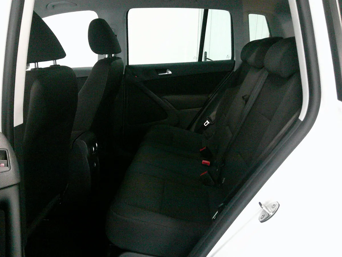 Volkswagen Tiguan SUV, Diesel, 2014, White