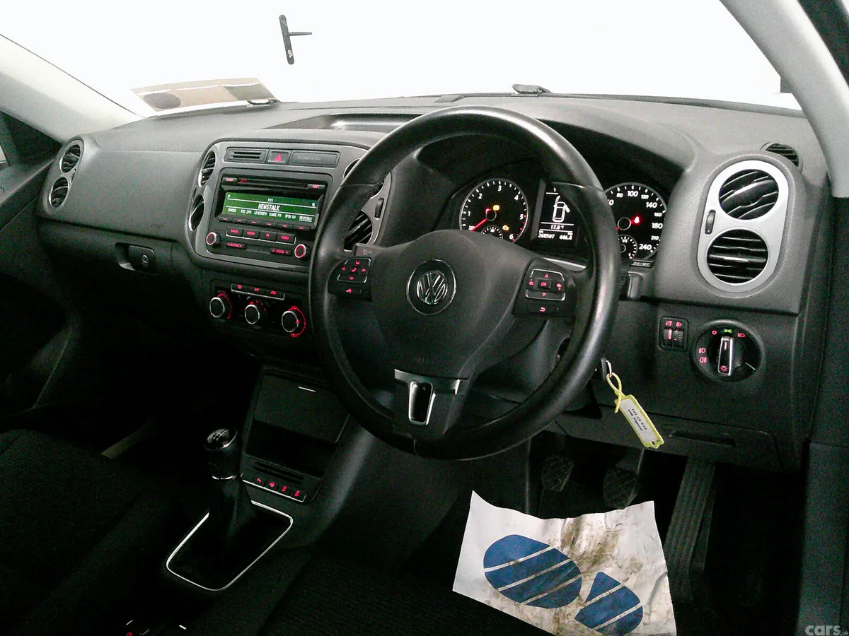 Volkswagen Tiguan SUV, Diesel, 2014, White