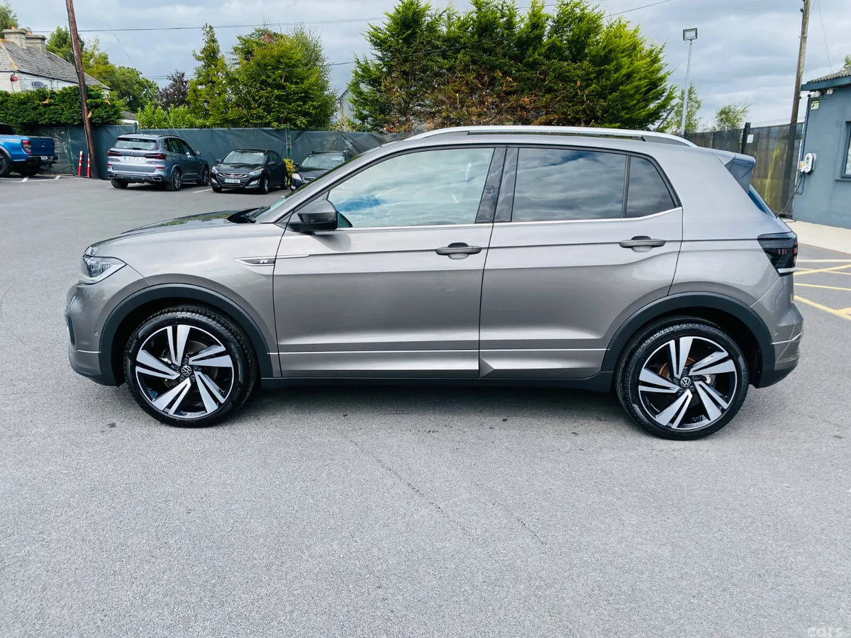 Volkswagen T-Cross Hatchback, Petrol, 2021, Grey