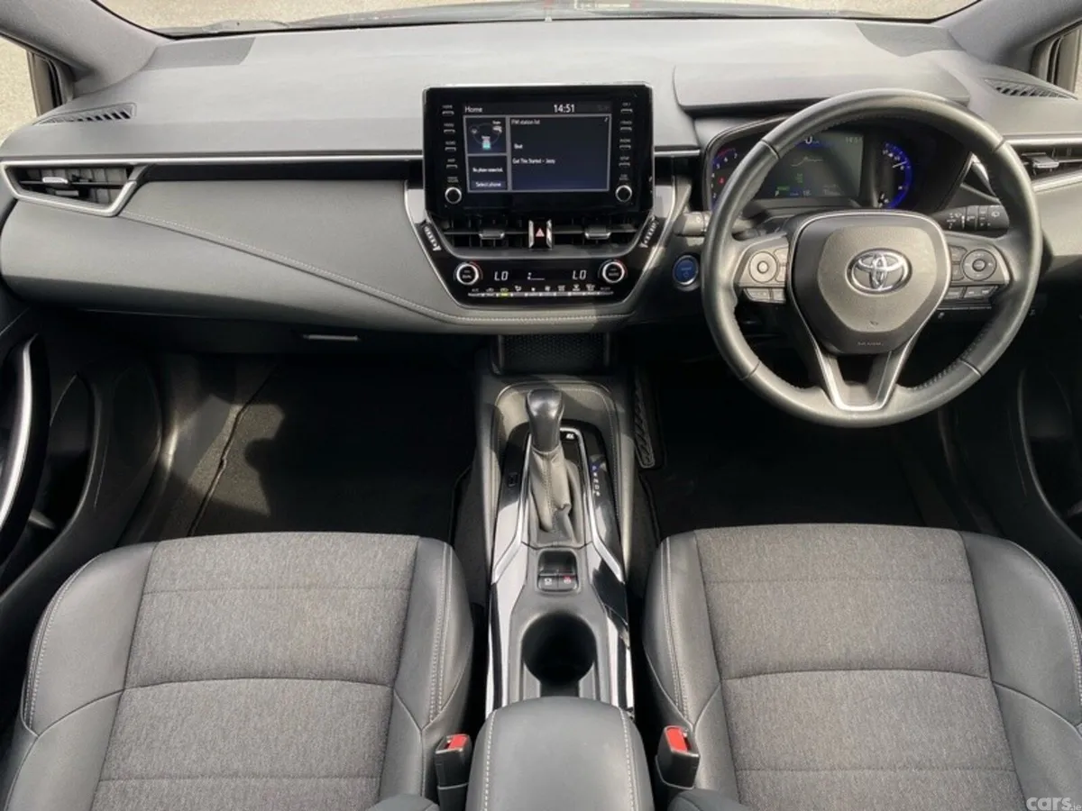 Toyota Corolla Hatchback, Petrol Hybrid, 2021, Blue