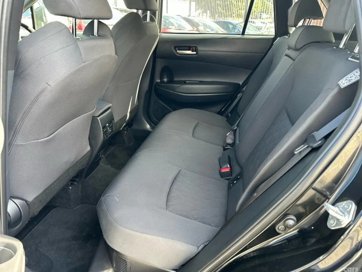 Toyota Corolla Cross Hatchback, Petrol Hybrid, 2023, Black