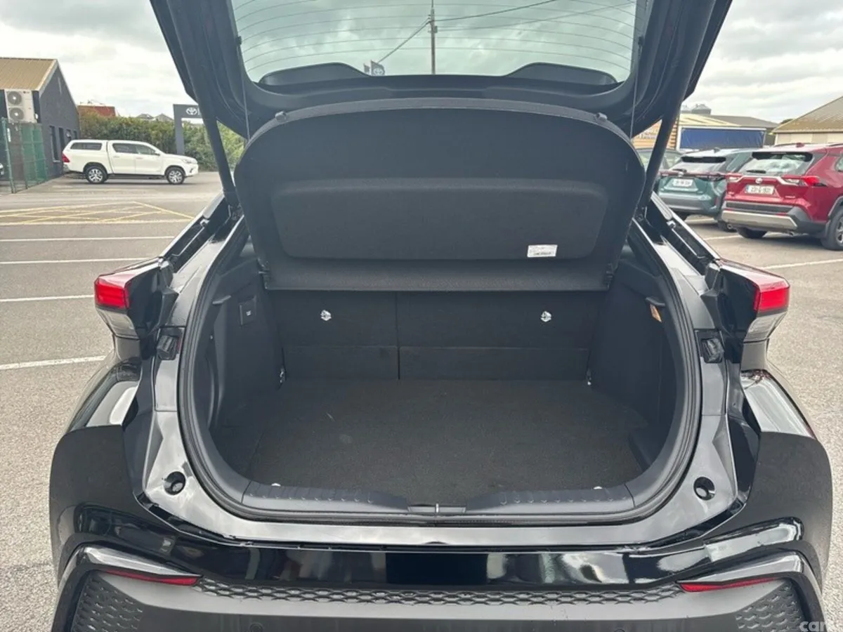 Toyota C-HR Hatchback, Petrol Plug-in Hybrid, 2025, Red