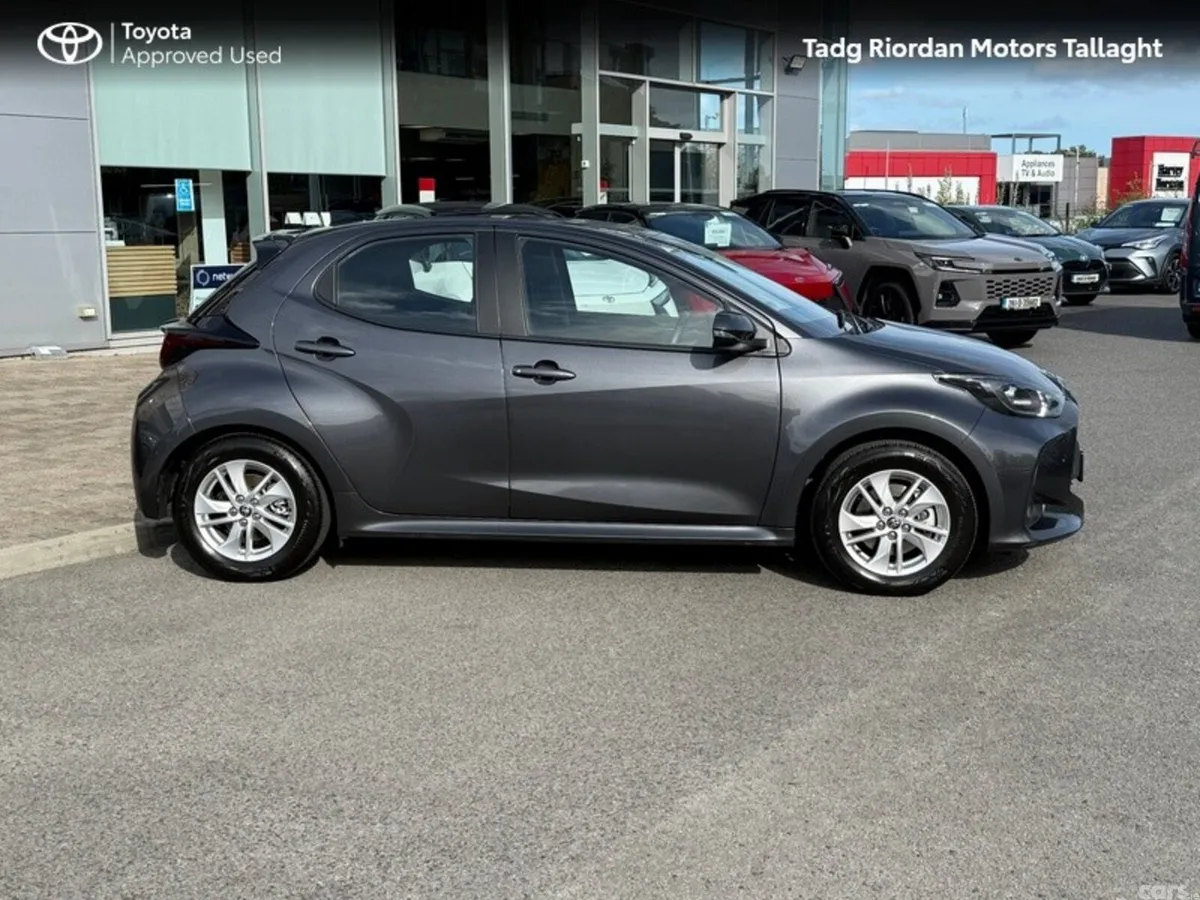 Toyota Yaris Hatchback, Petrol Hybrid, 2026, Grey