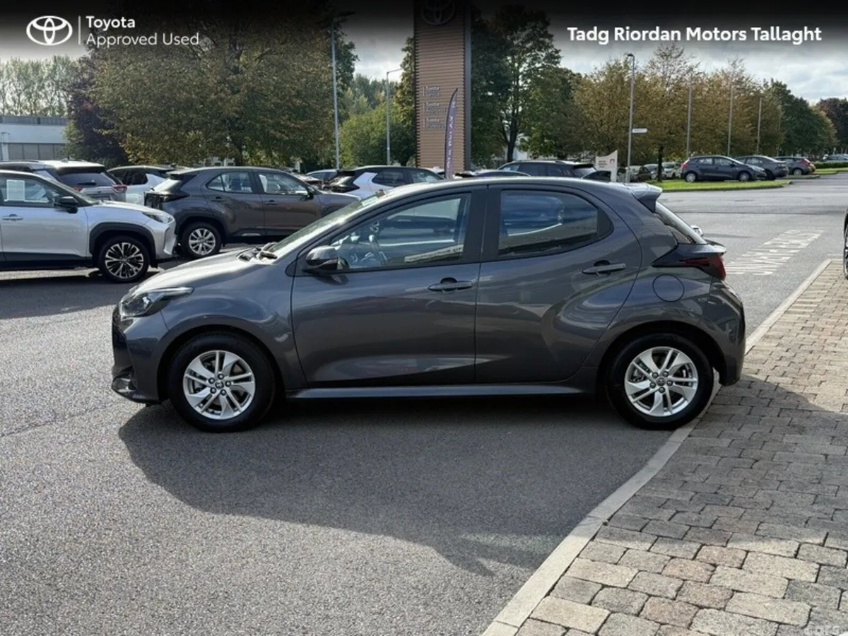 Toyota Yaris Hatchback, Petrol Hybrid, 2026, Grey
