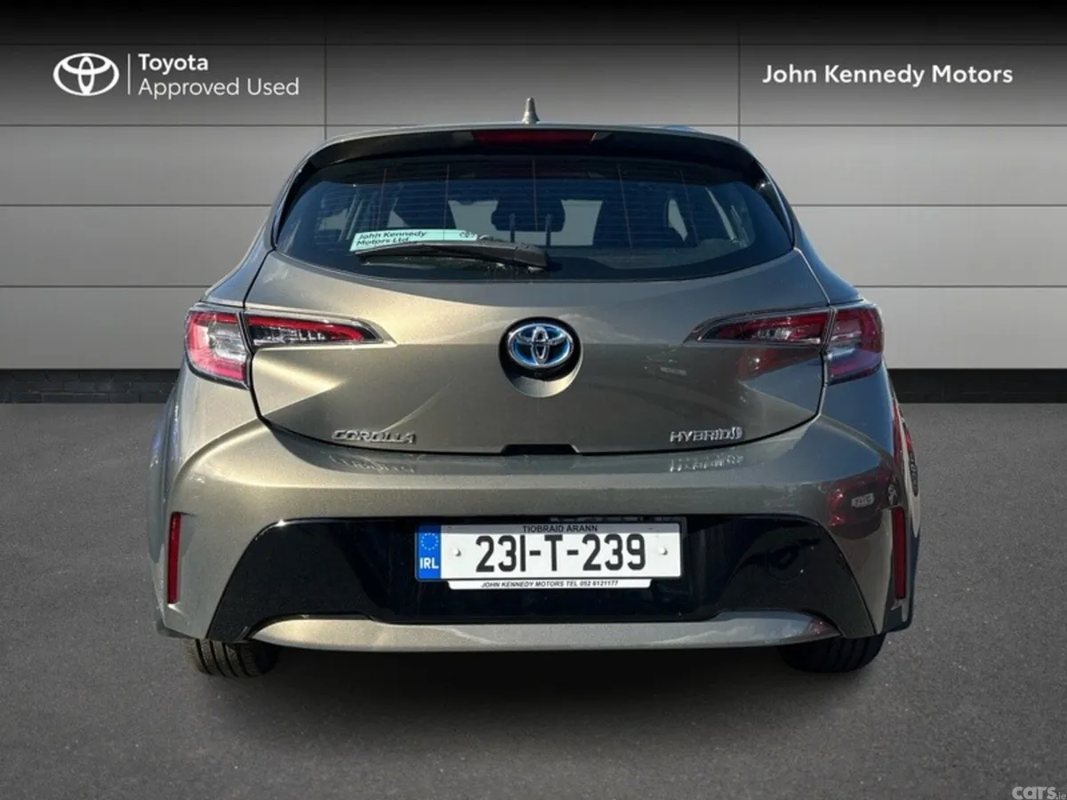 Toyota Corolla Hatchback, Petrol Hybrid, 2023, Green
