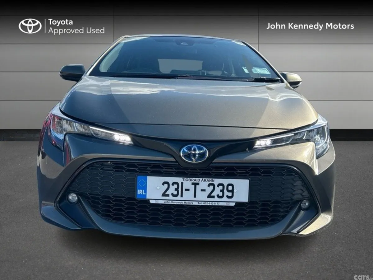Toyota Corolla Hatchback, Petrol Hybrid, 2023, Green