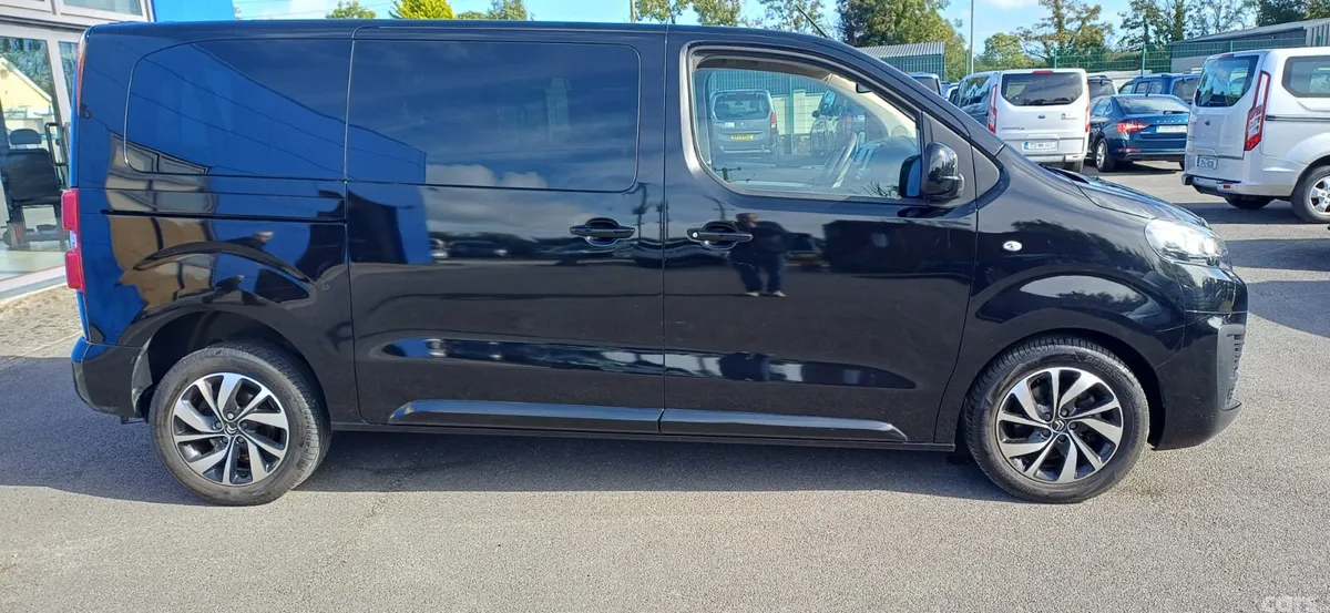 Citroen Spacetourer MPV, Diesel, 2021, Black