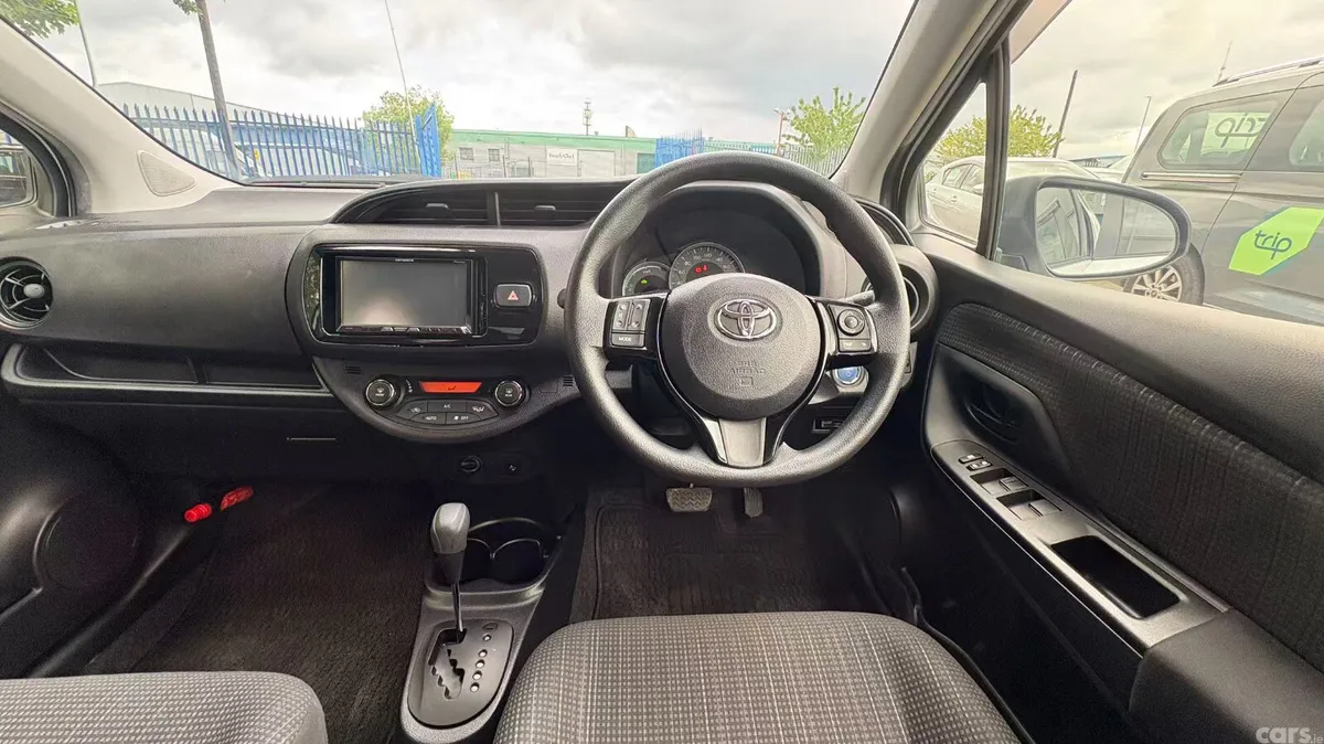 Toyota Vitz Hatchback, Petrol Hybrid, 2017, White