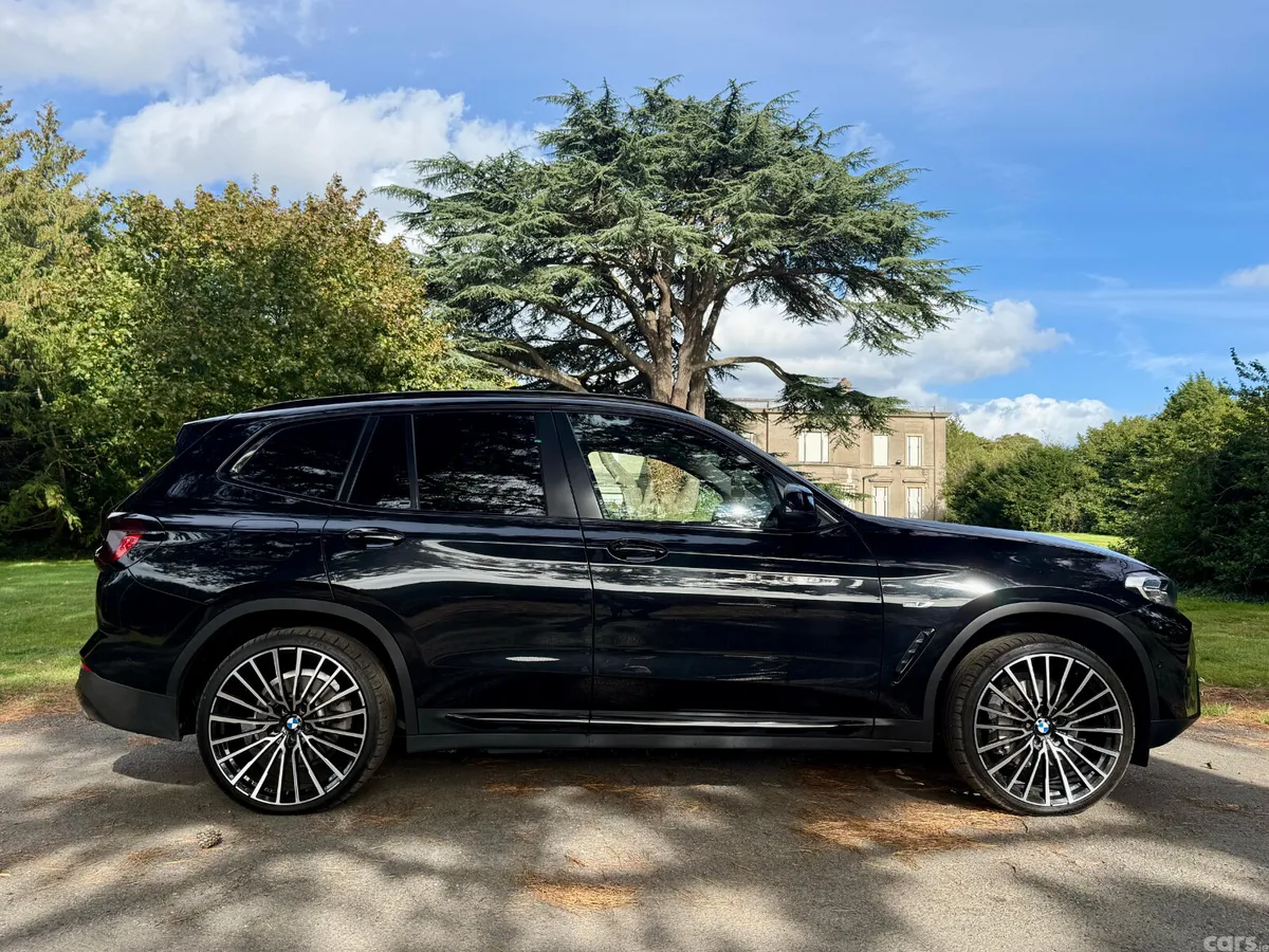 BMW X3 SUV, Petrol Hybrid, 2022, Black