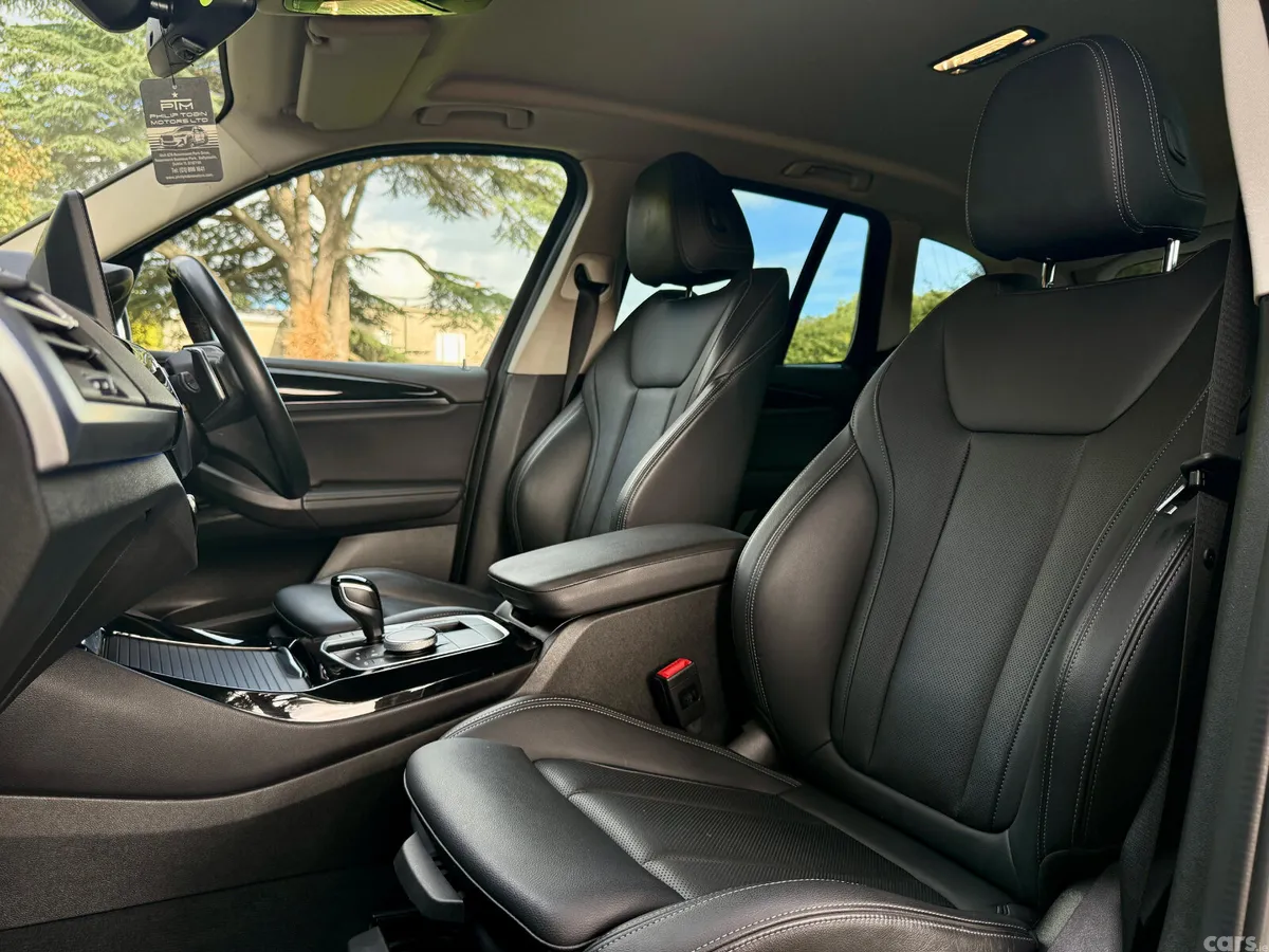 BMW X3 SUV, Petrol Hybrid, 2022, Black