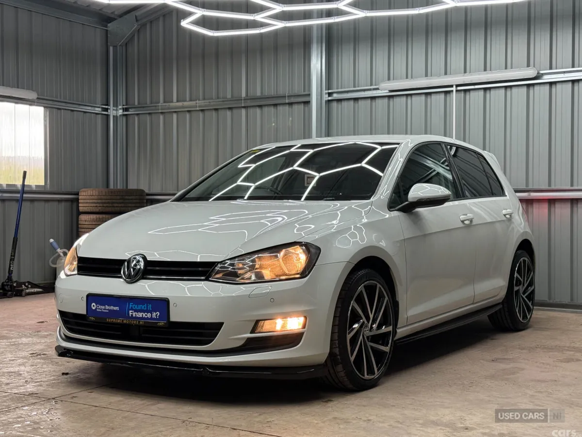 Volkswagen Golf Hatchback, Diesel, 2017, White