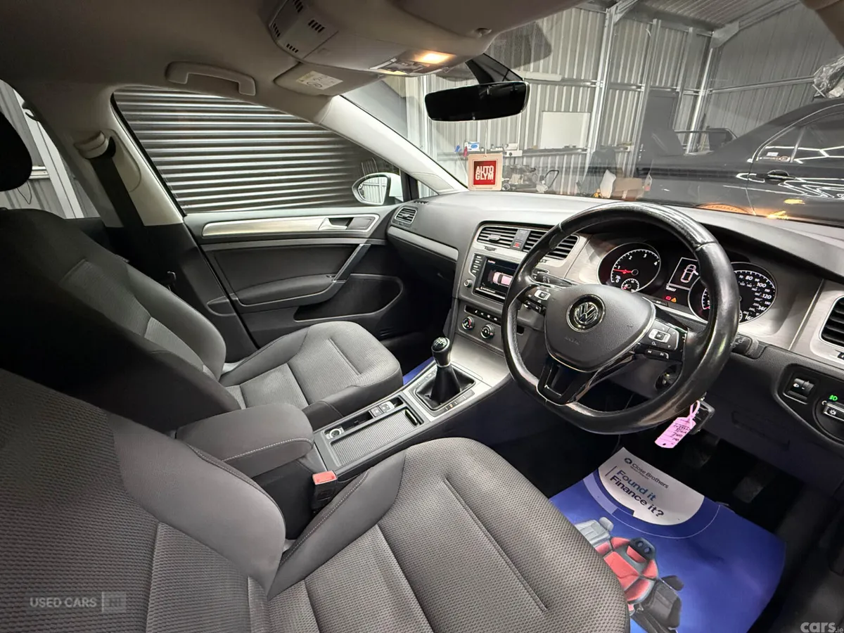 Volkswagen Golf Hatchback, Diesel, 2017, White