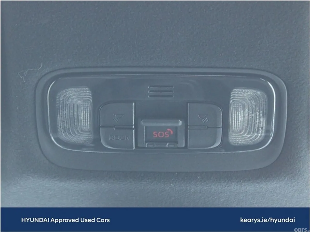Toyota Yaris Hatchback, Petrol Hybrid, 2021, Blue