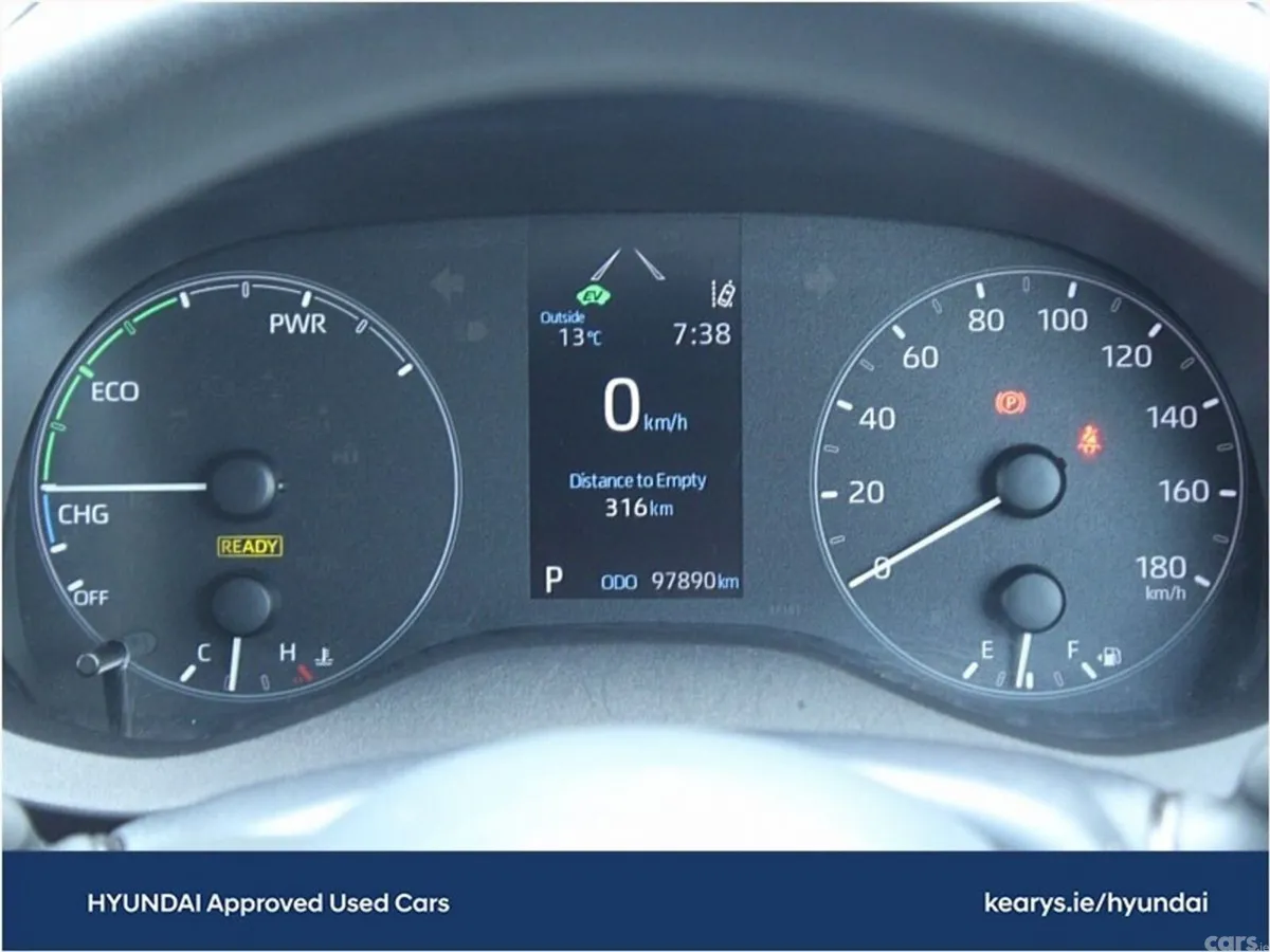 Toyota Yaris Hatchback, Petrol Hybrid, 2021, Blue