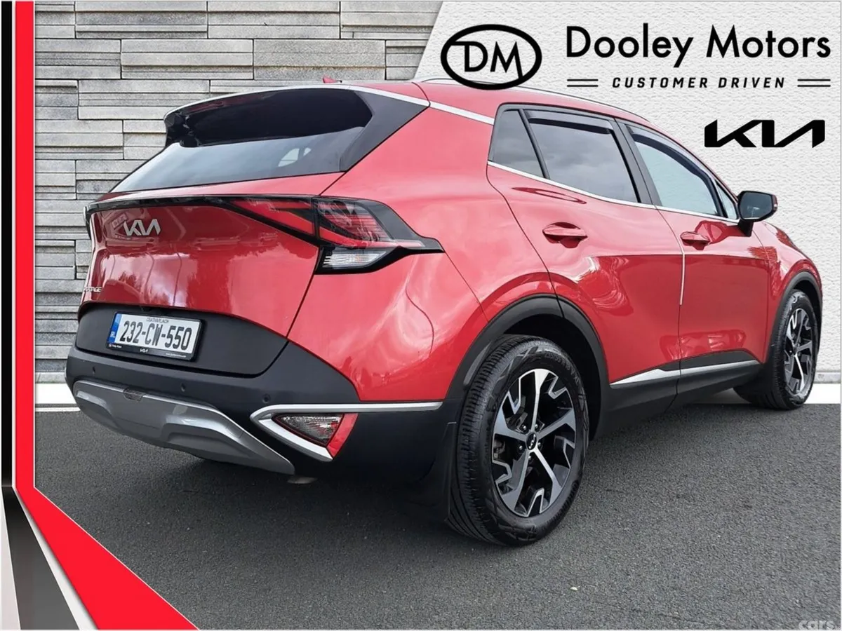 Kia Sportage SUV, Diesel Hybrid, 2023, Red