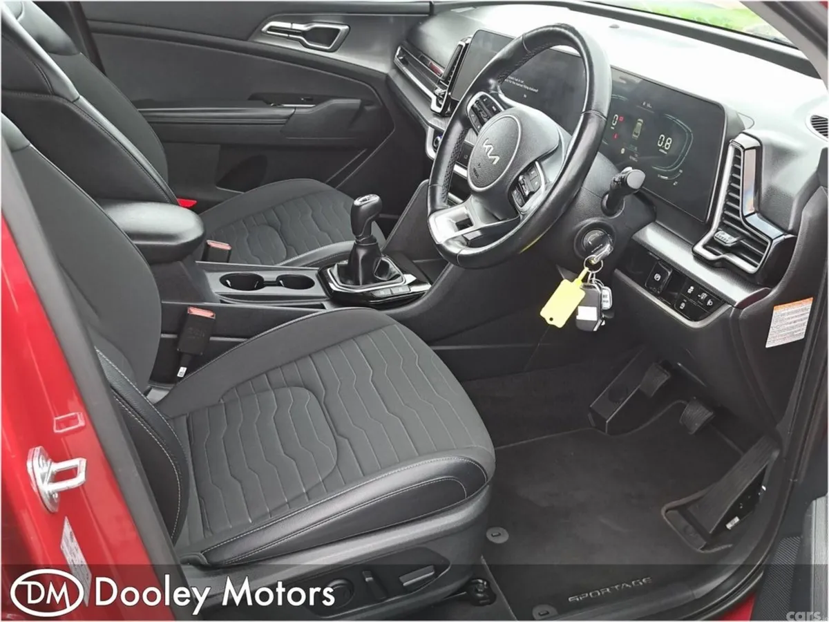 Kia Sportage SUV, Diesel Hybrid, 2023, Red