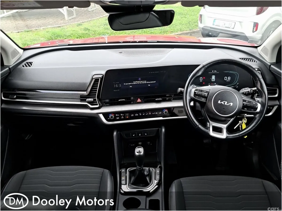 Kia Sportage SUV, Diesel Hybrid, 2023, Red