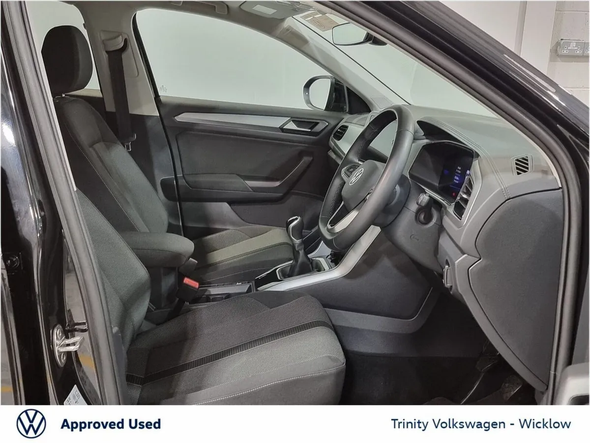 Volkswagen T-Roc SUV, Petrol, 2026, Black