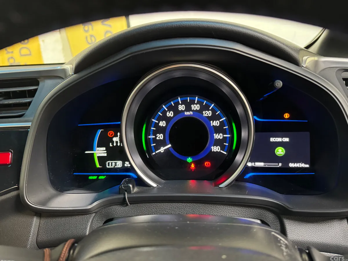 Honda Fit Hatchback, Petrol Hybrid, 2017, Grey