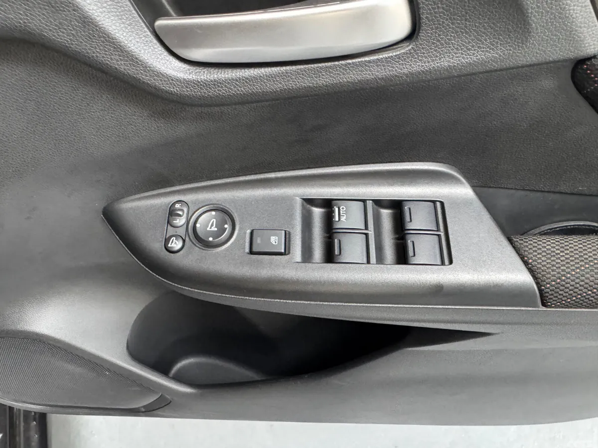 Honda Fit Hatchback, Petrol Hybrid, 2017, Grey