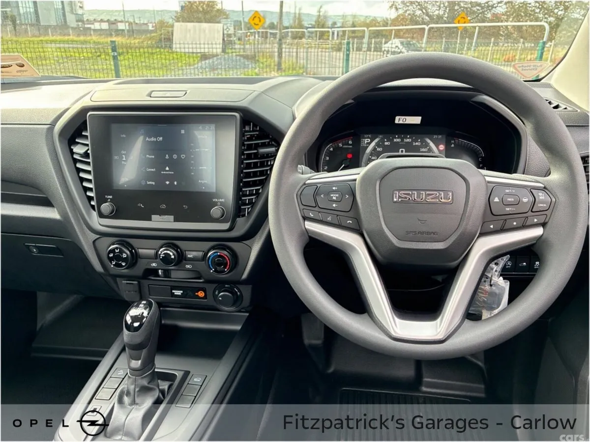 Isuzu D-Max Pick Up, Diesel, 2027, Grey
