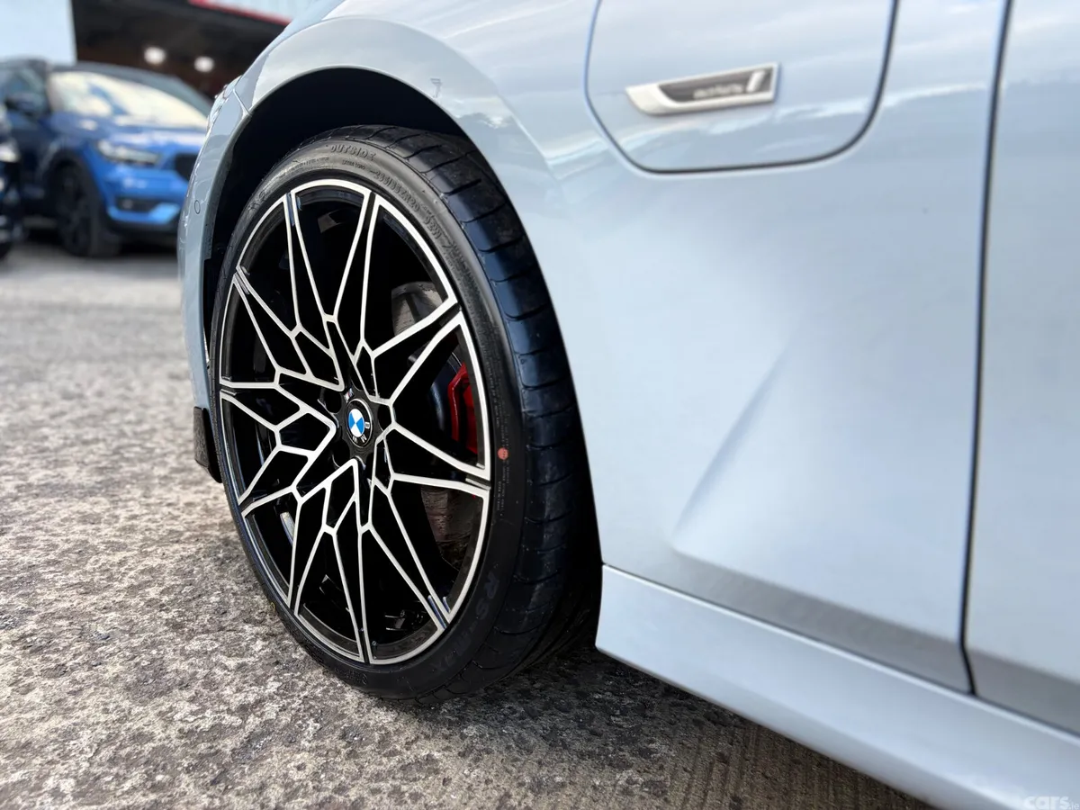 BMW 3-Series Saloon, Petrol Hybrid, 2023, Grey