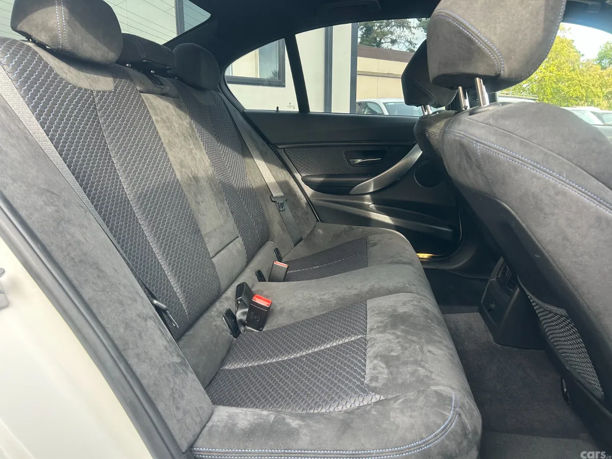 BMW 3-Series Hatchback, Diesel, 2013, White