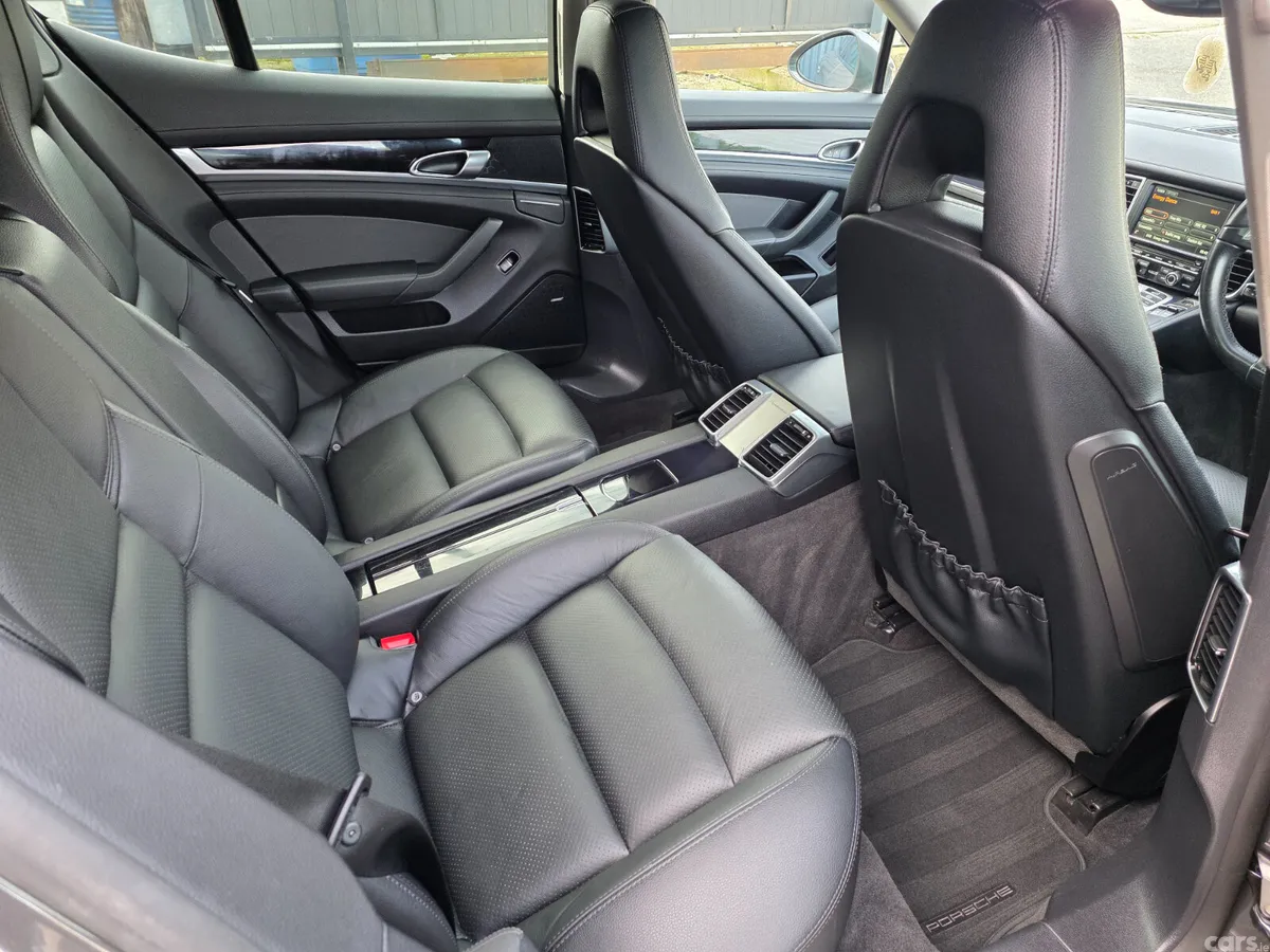 Porsche Panamera Hatchback, Diesel, 2016, Grey