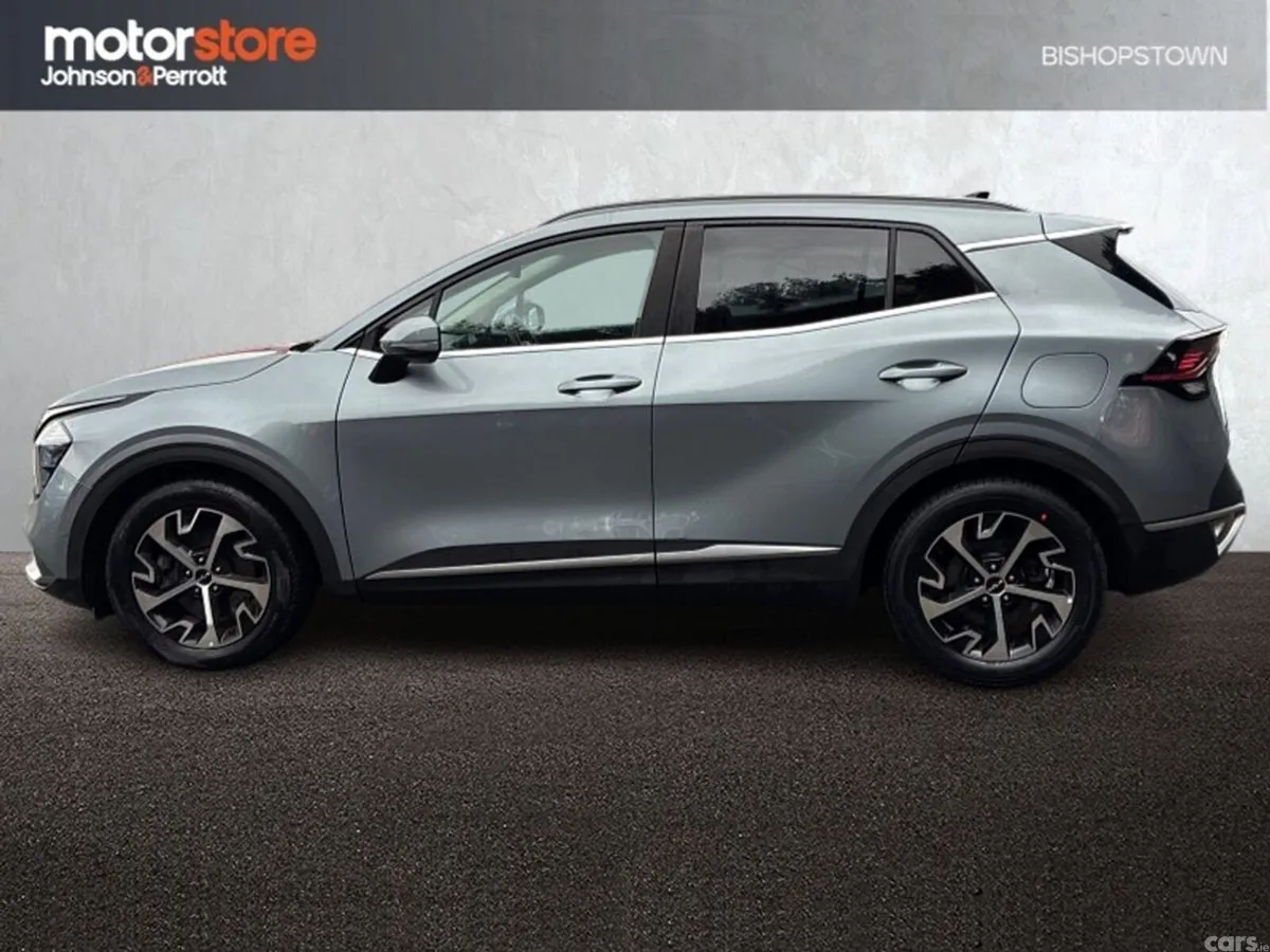 Kia Sportage SUV, Diesel Hybrid, 2023, Grey