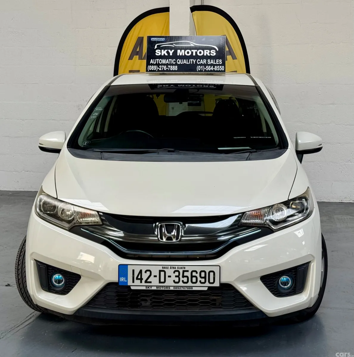 Honda Fit Hatchback, Petrol Hybrid, 2014, White