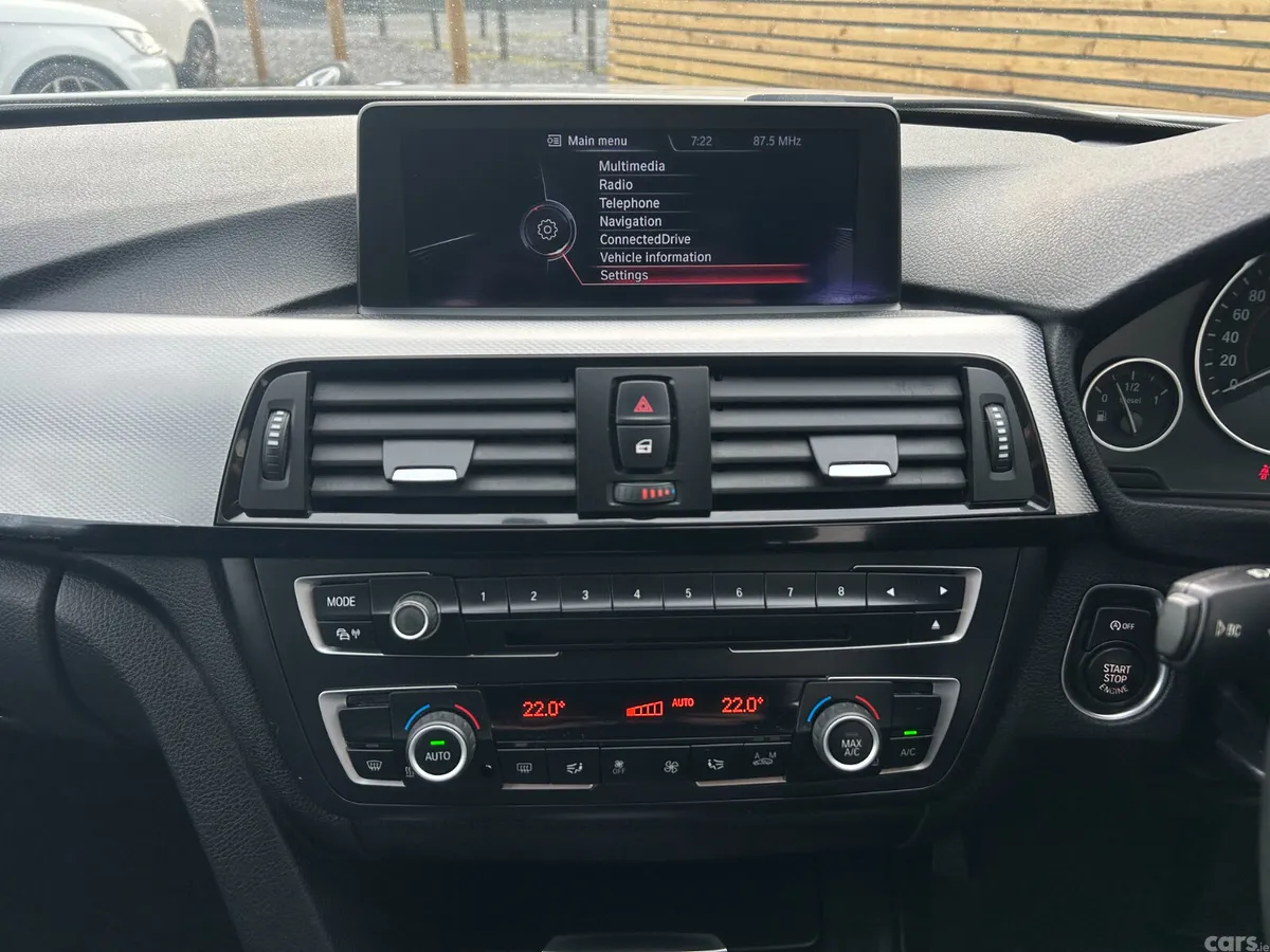 BMW 3-Series Hatchback, Diesel, 2013, White