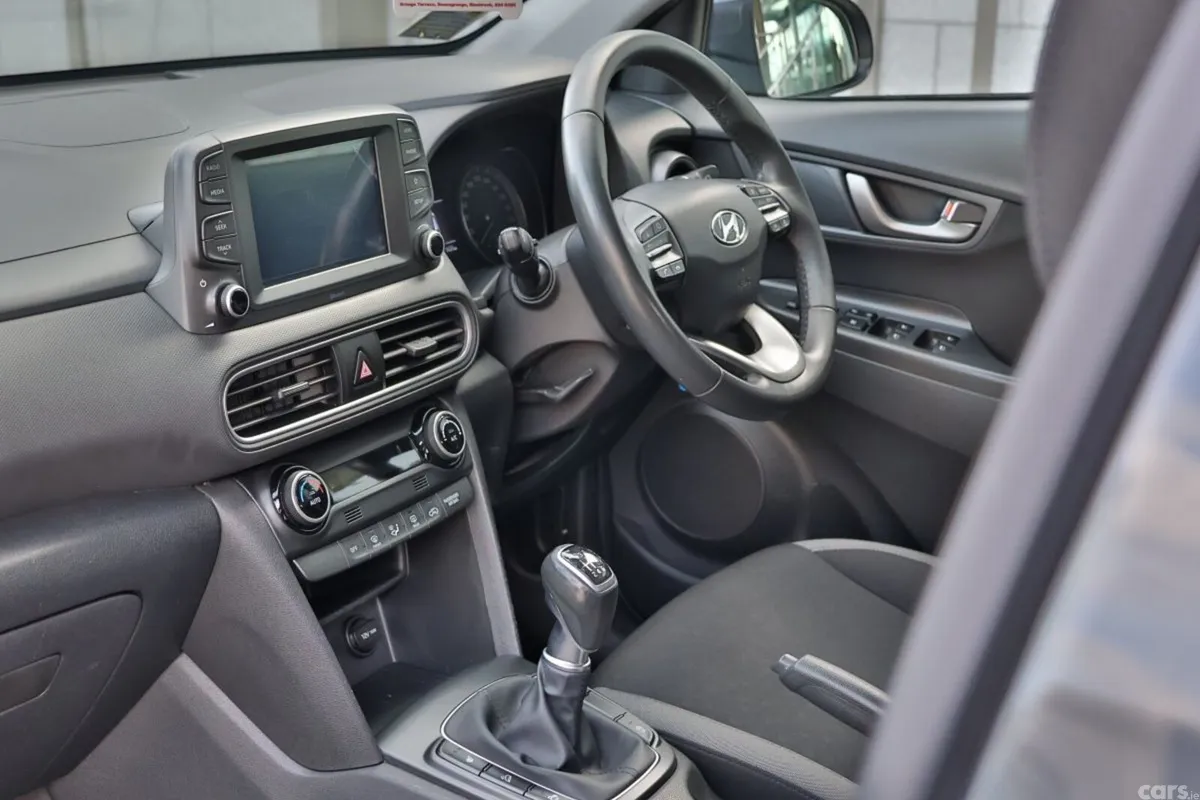 Hyundai KONA MPV, Petrol, 2019, Grey