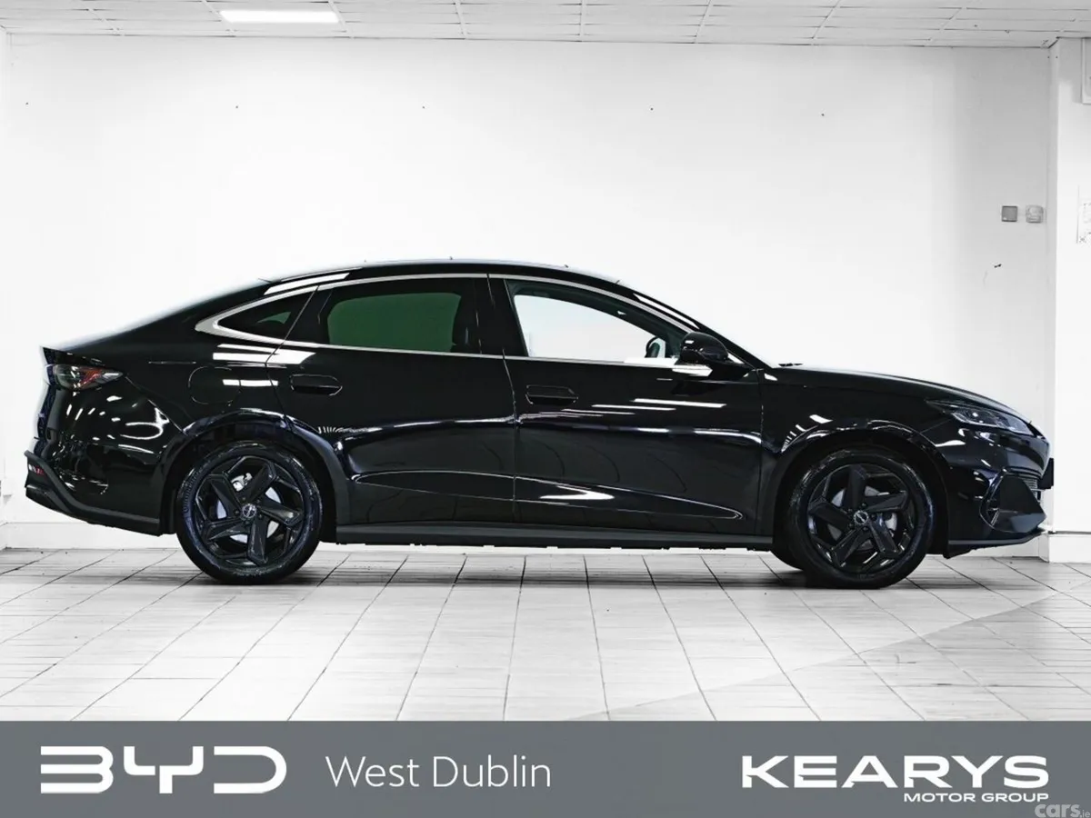 BYD Seal 6 Saloon, Petrol Plug-in Hybrid, 2026, Black