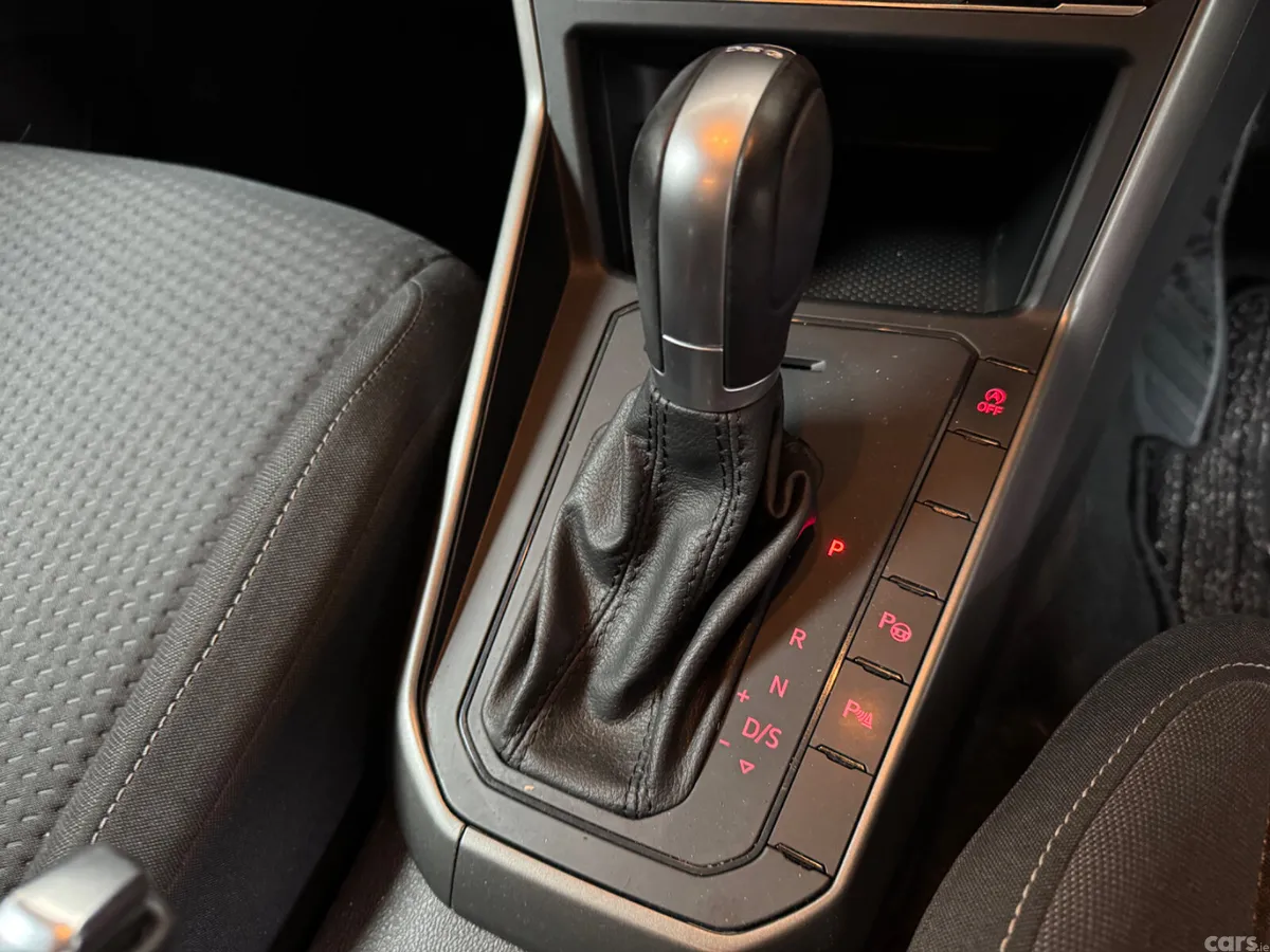 Volkswagen Polo Hatchback, Petrol, 2019, Red