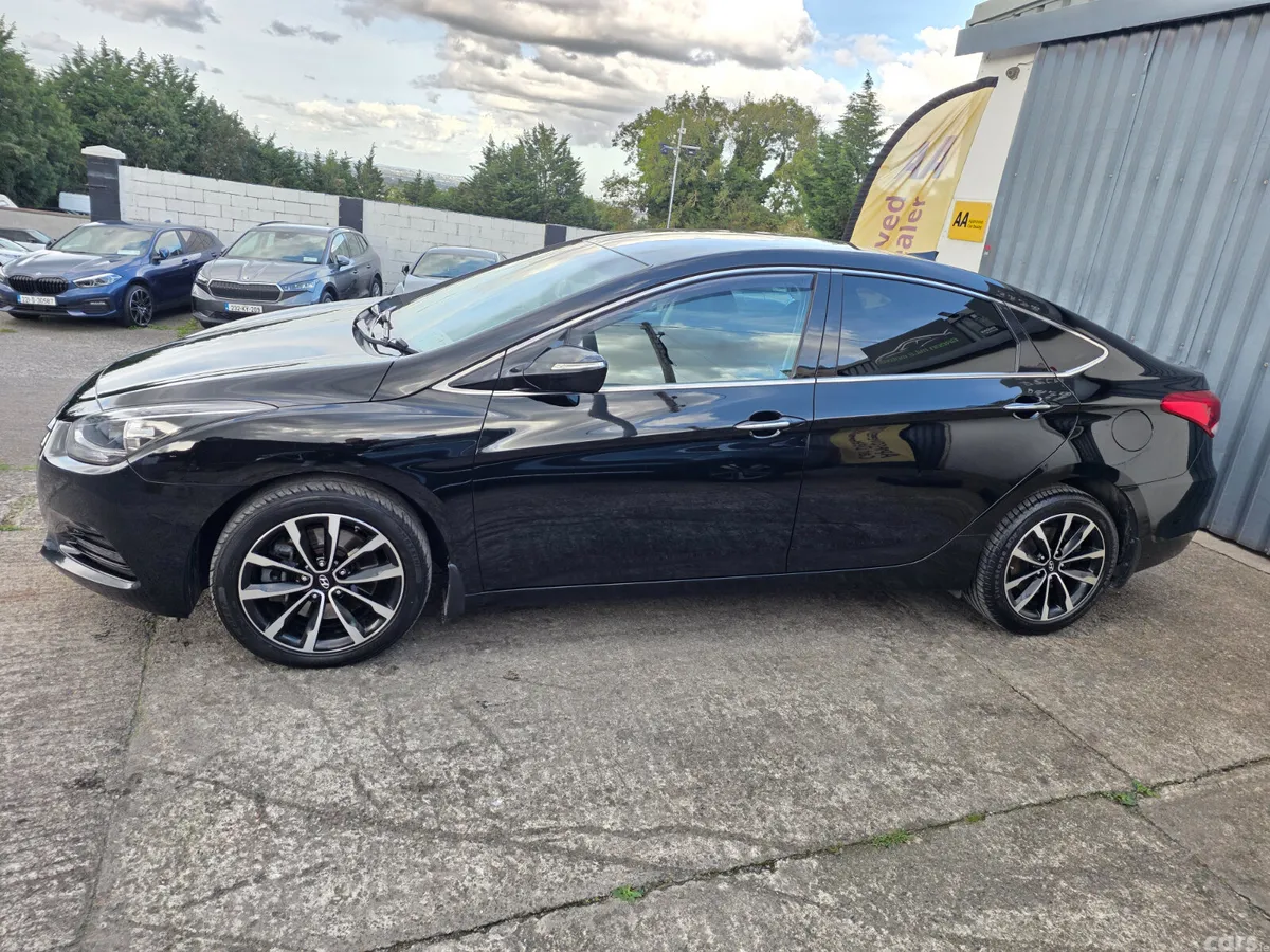 Hyundai i40 Saloon, Diesel, 2016, Black