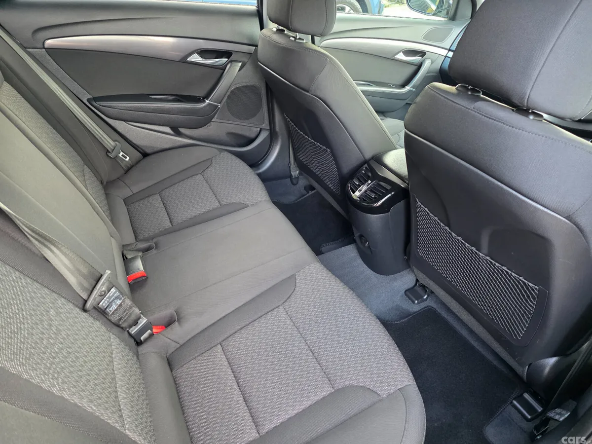 Hyundai i40 Saloon, Diesel, 2016, Black