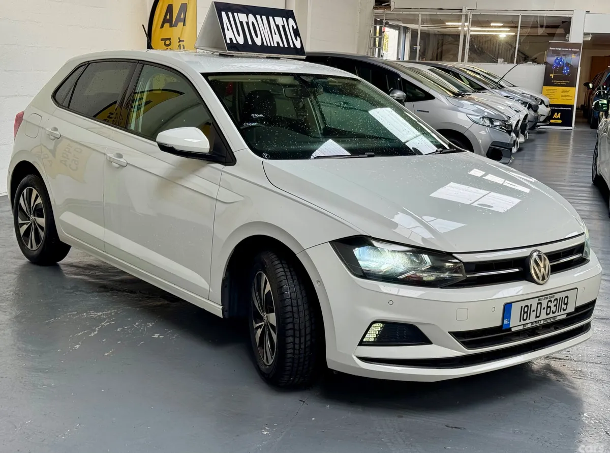 Volkswagen Polo Hatchback, Petrol, 2018, White