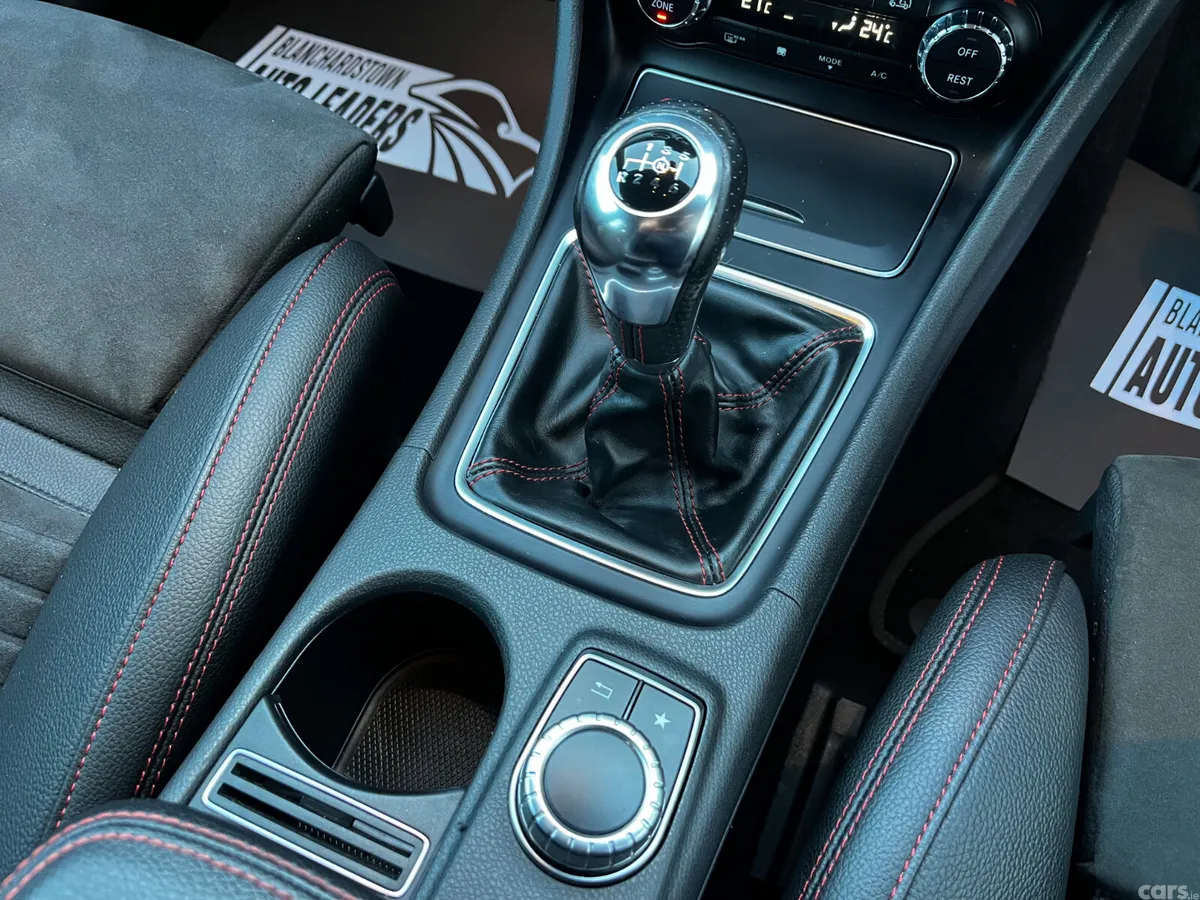Mercedes-Benz GLA SUV, Petrol, 2019, Grey