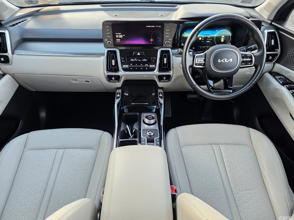 Kia Sorento SUV, Petrol Plug-in Hybrid, 2023, Blue