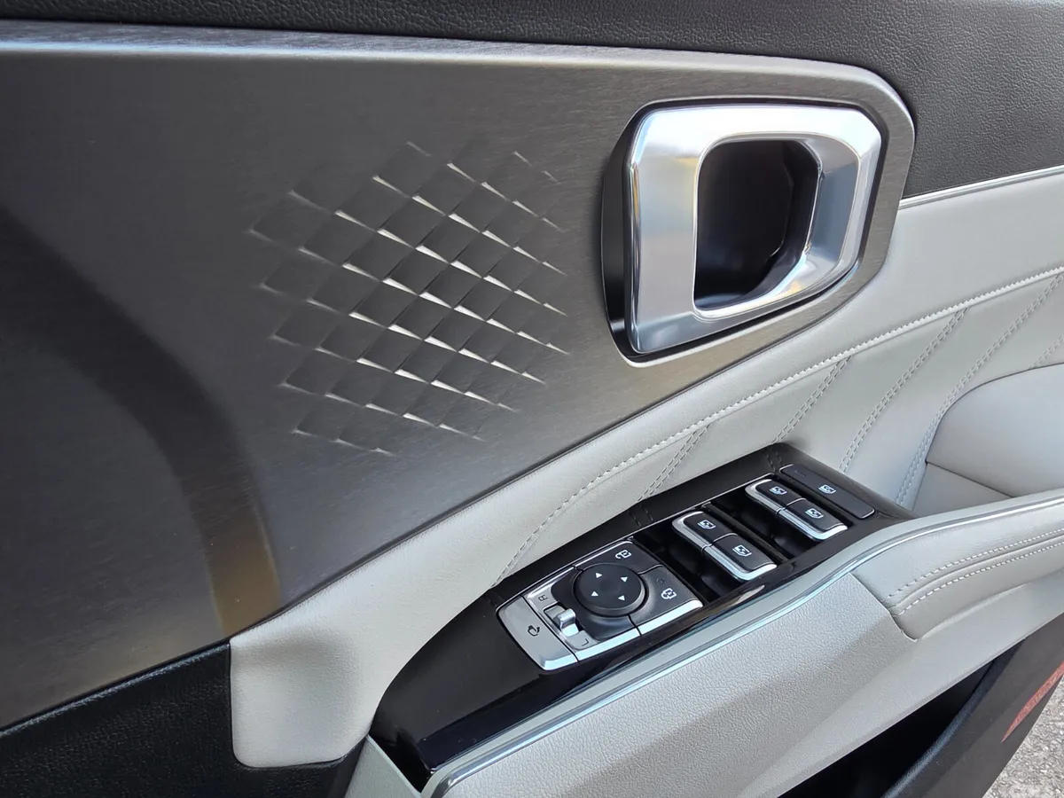 Kia Sorento SUV, Petrol Plug-in Hybrid, 2023, Blue