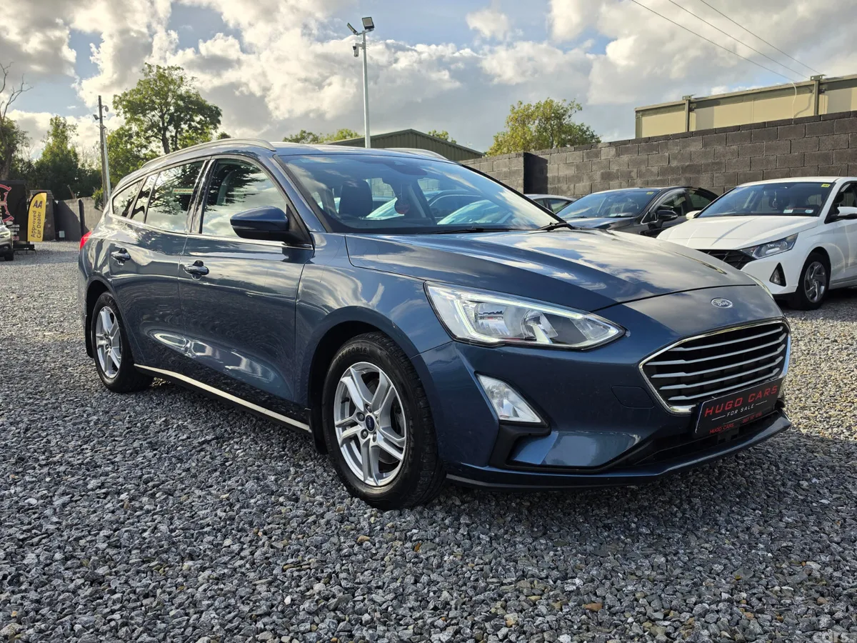 Ford Focus Estate, Petrol, 2019, Blue
