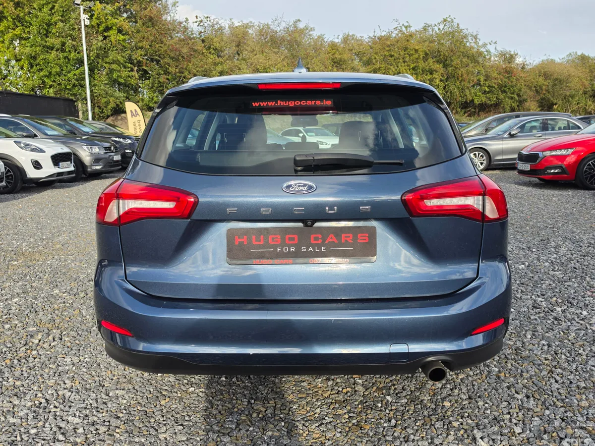 Ford Focus Estate, Petrol, 2019, Blue