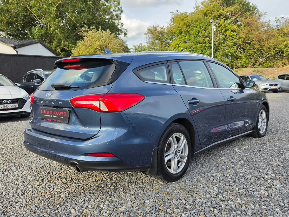 Ford Focus Estate, Petrol, 2019, Blue