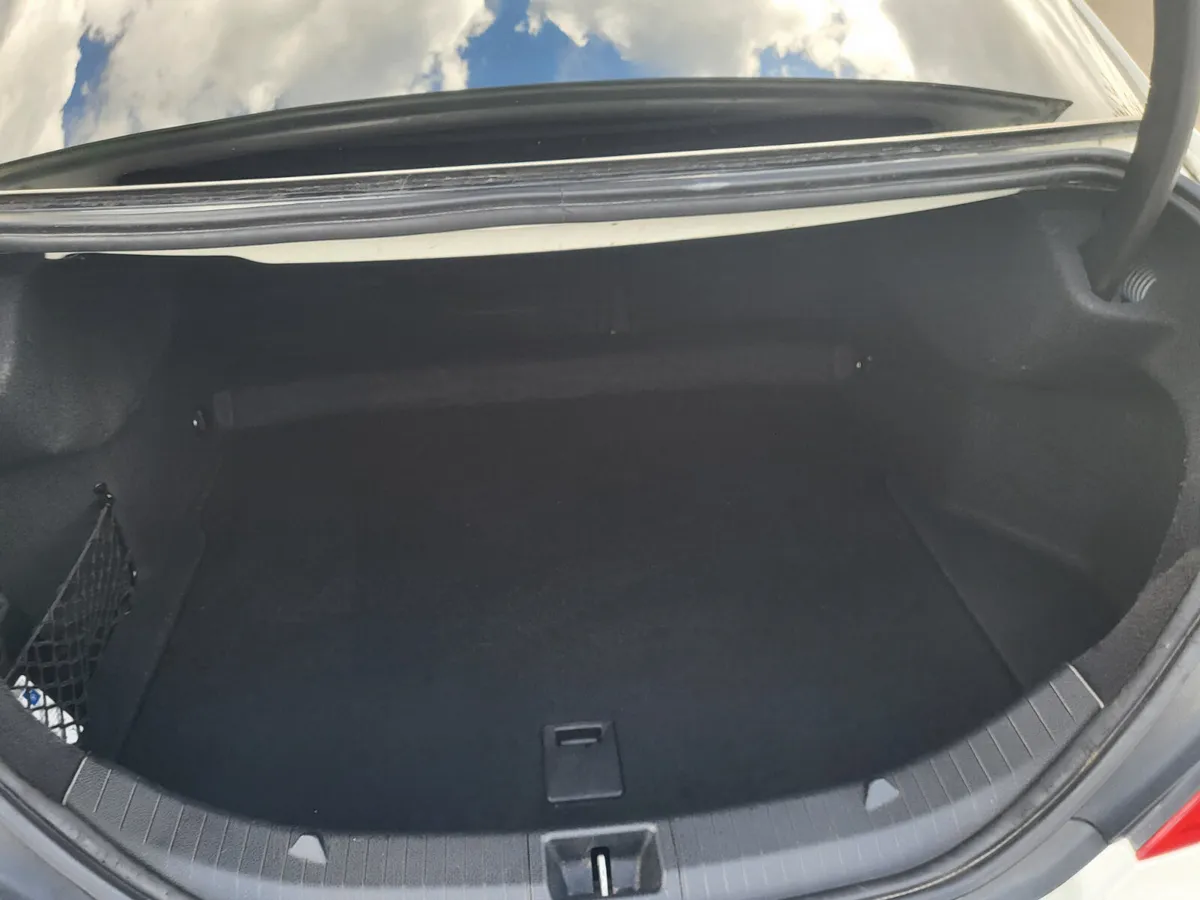 Mercedes-Benz CLA Saloon, Diesel, 2015, White