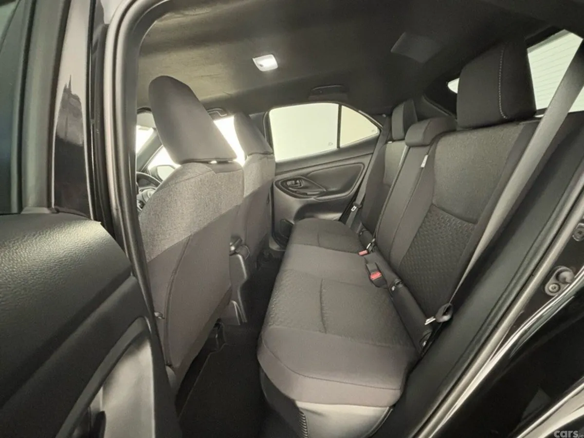 Toyota Yaris Cross SUV, Petrol Hybrid, 2026, Black