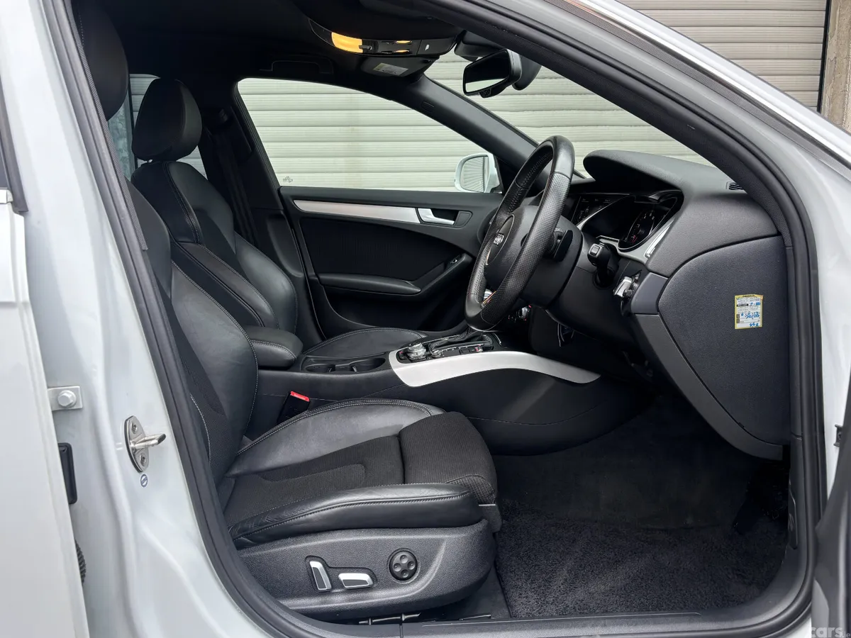Audi A4 Estate, Petrol, 2015, White